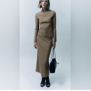 Zara ribbed zipper midi skirt